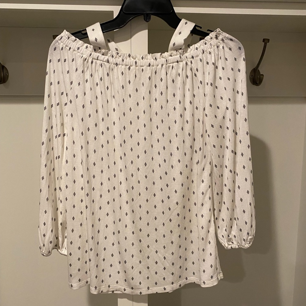 LOFT cold shoulder long sleeve top size small